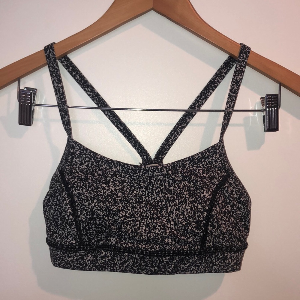 Lululemon sports bra - black and white pattern